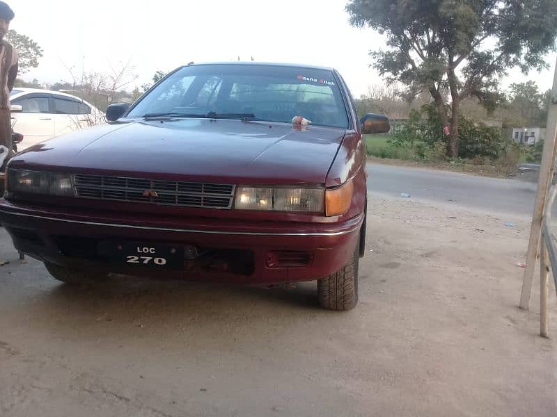 Mitsubishi Lancer 1990 0