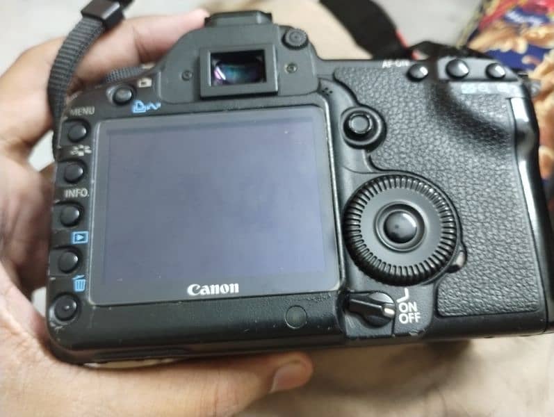 Canon 5d mark 2 urgent sale need cash 7