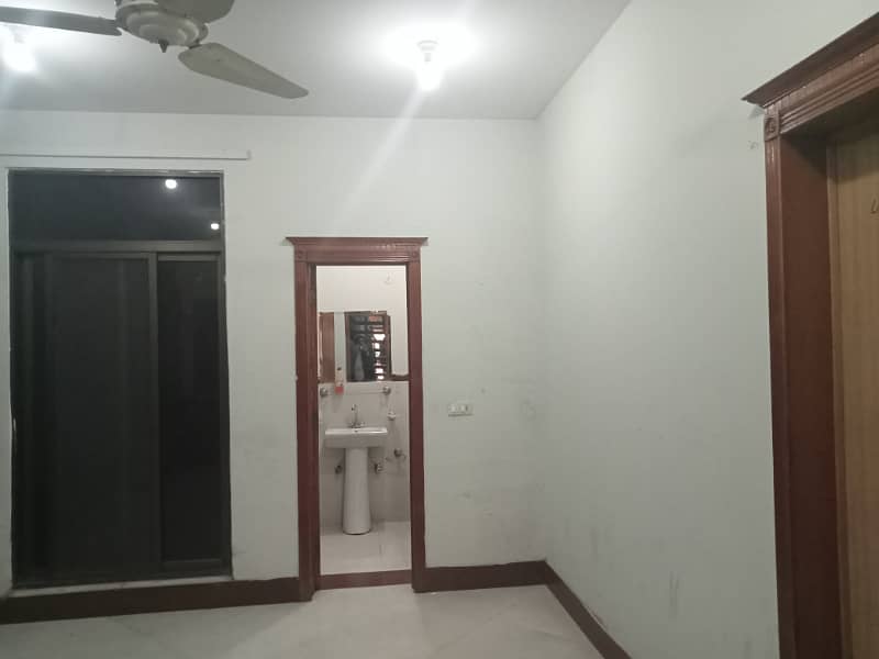 CANTT,14 MARLA HOUSE FOR RENT GULBERG GARDEN TOWN ZAMAN PARK SHADMAN GOR UPPER MALL LAHORE 6