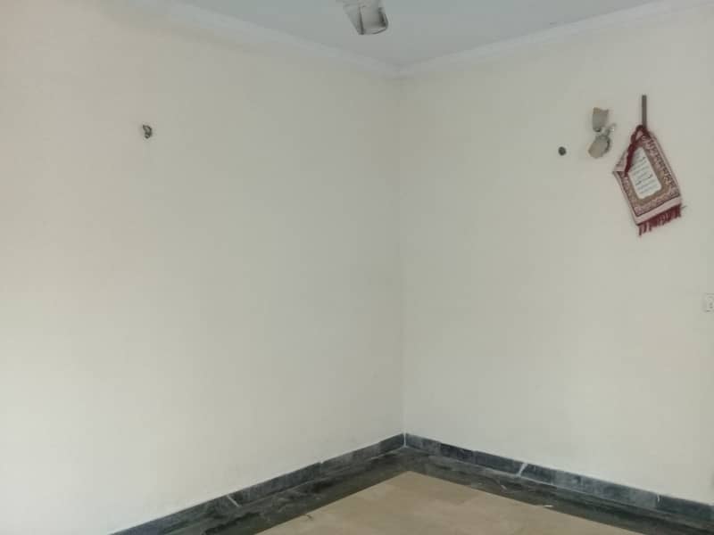 GULBERG,1 KANAL COMMERCIAL HOUSE FOR RENT GARDEN TOWN MOLDEL TOWN SHADMAN LAHORE 1