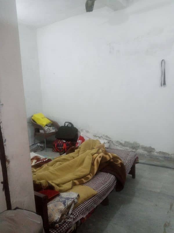 Bachelor Boy Flat and Hostel Rooms Available,03216310134, 03004382185 18