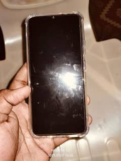 real me c25s 4/64 for sale gud condition only serious buyer contact. .