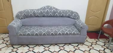 5 Seater Sofa Set Good Condition