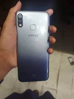 Infinix Hot 8 Lite