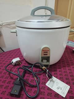 Electric Rice Cooker