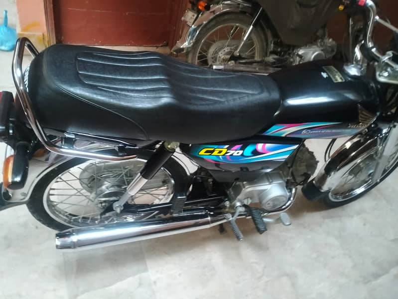 Honda CD 70 2024 5