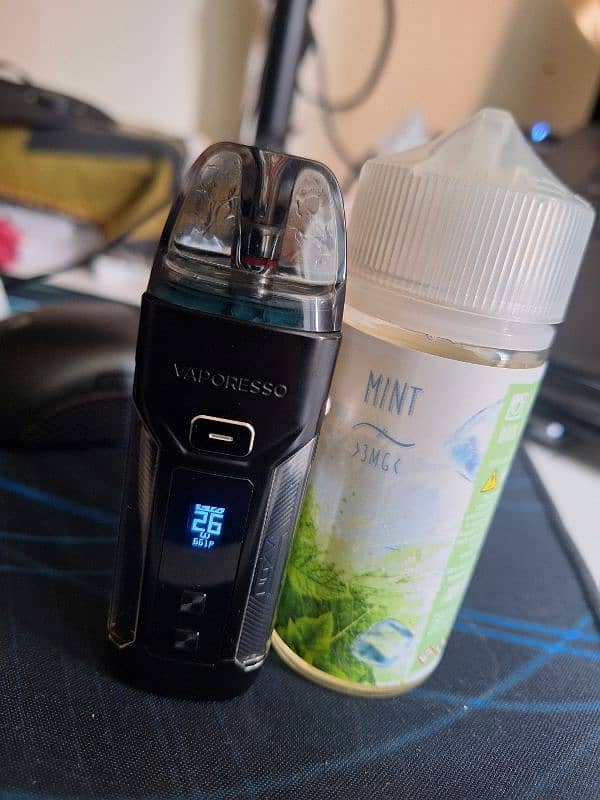 luxe x pro with 100ml skwezed mint 0