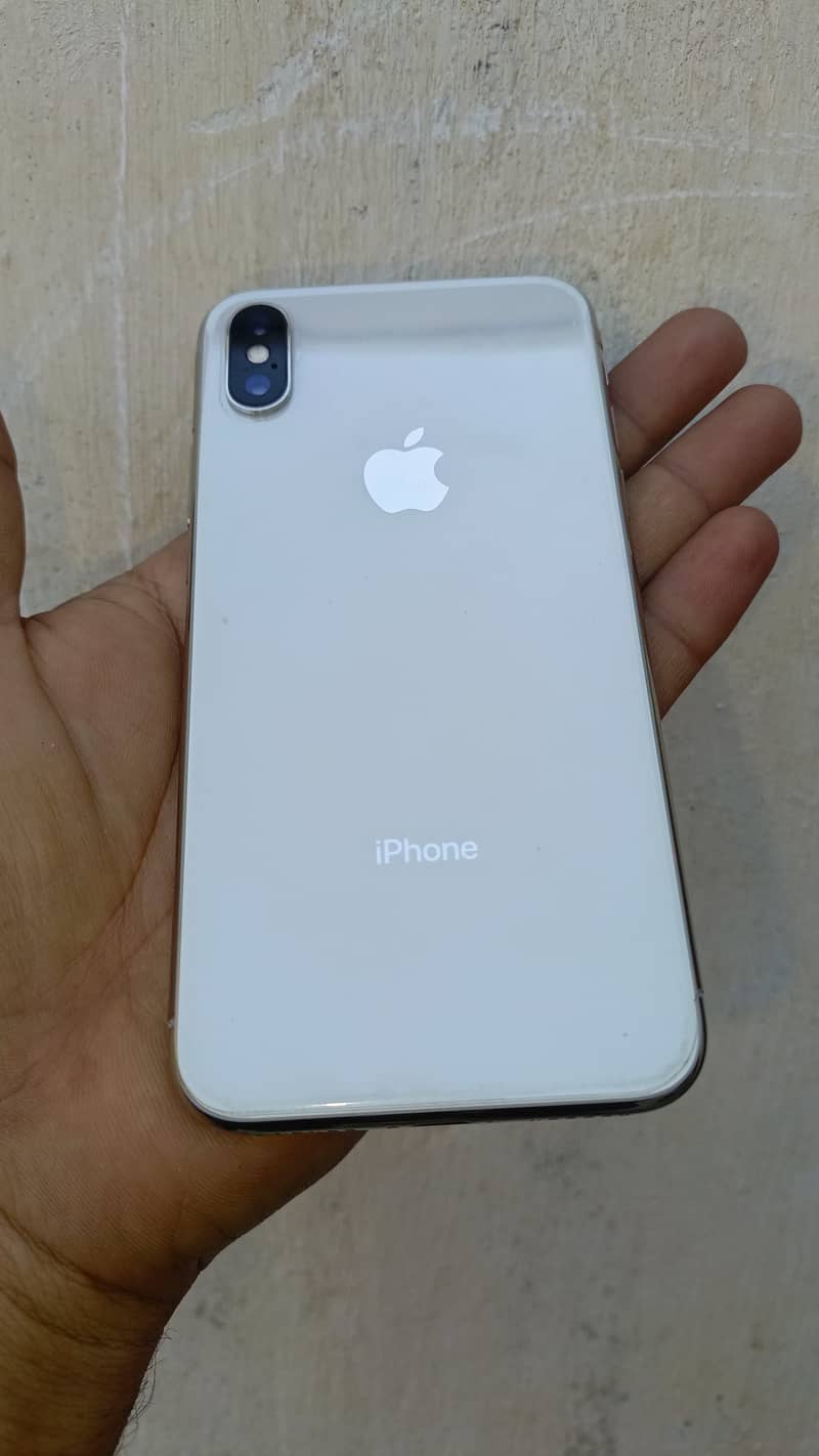 Apple iPhone X 256 GB non pta  2month sim chle gi 1