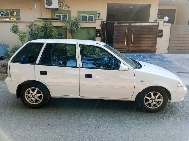 Suzuki Cultus Model 2016 Limited Edition (2nd Owner Name Car) 6