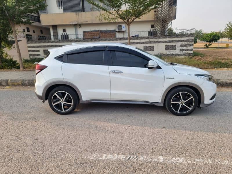 Honda Vezel 2015/18 Z Package 4