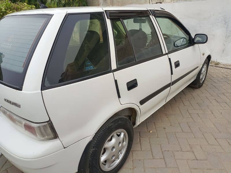 Suzuki Cultus 2014 3