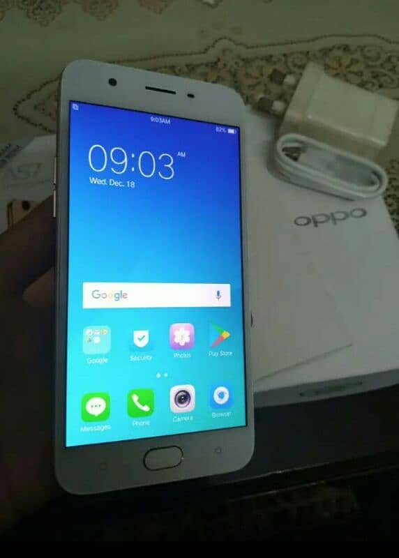 Oppo a57 4/64gb whith all accessories 3