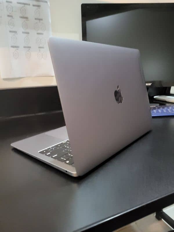 MAC BOOK AIR 2019 512/16 8