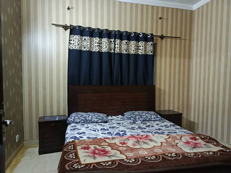 Pr day daily basis house for rent bahria town phase 8 furnished 6