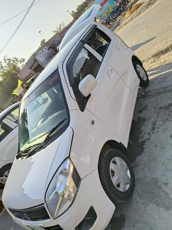 Suzuki Wagon R 2018 9