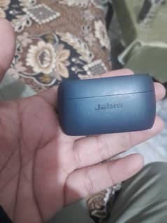 Jabra elite 4 earbuds Urgent sale. !!