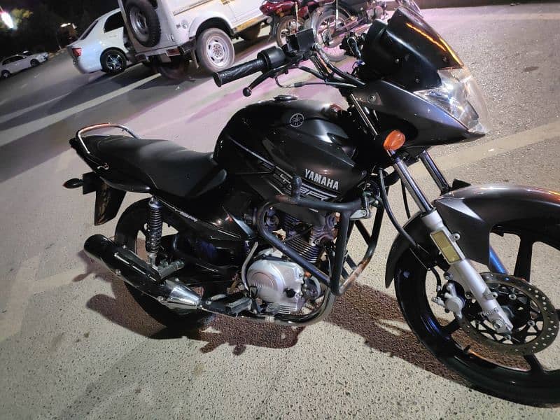 Yahama YBR125 2015 Model For Sale 0