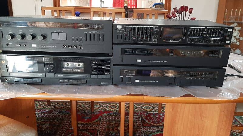 SANSUI  VINTAGE HI FI STEREO 3