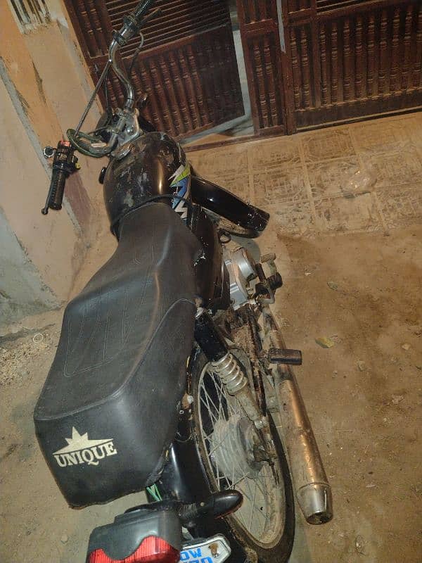 unique 70cc 2021 model saaf suthri bike hay 1