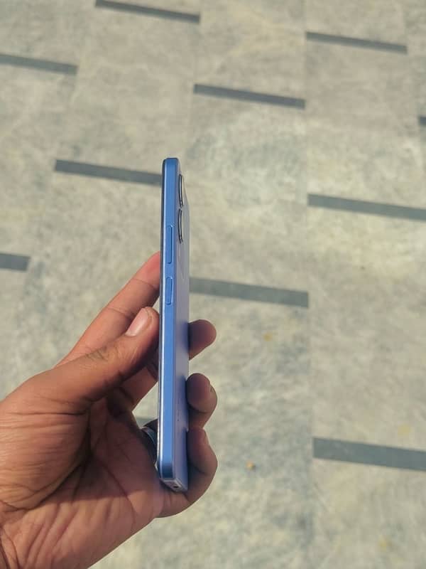 vivo y17s 2