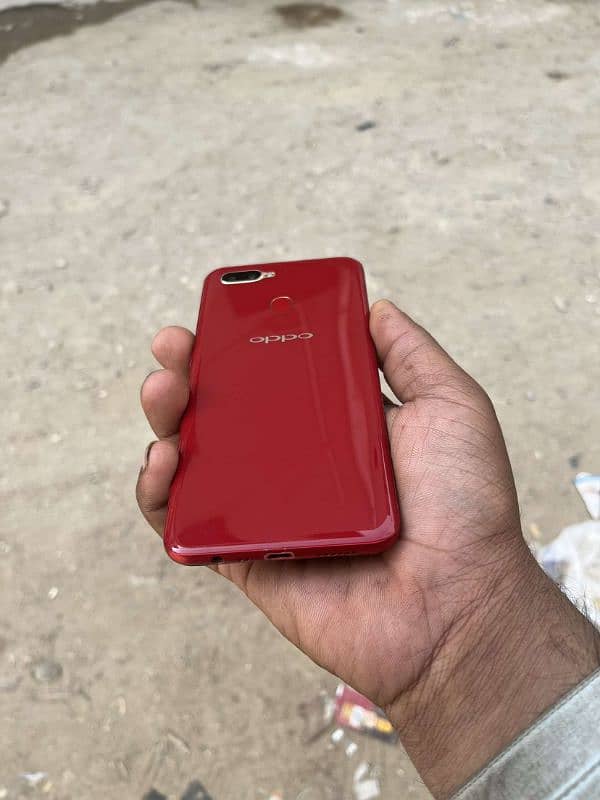 urgent sale Oppo a5s 3 32 0