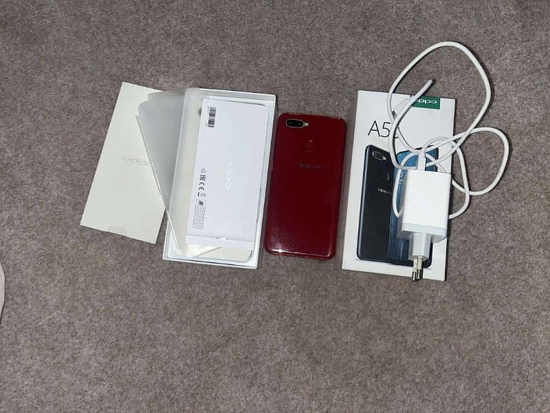 urgent sale Oppo a5s 3 32 3