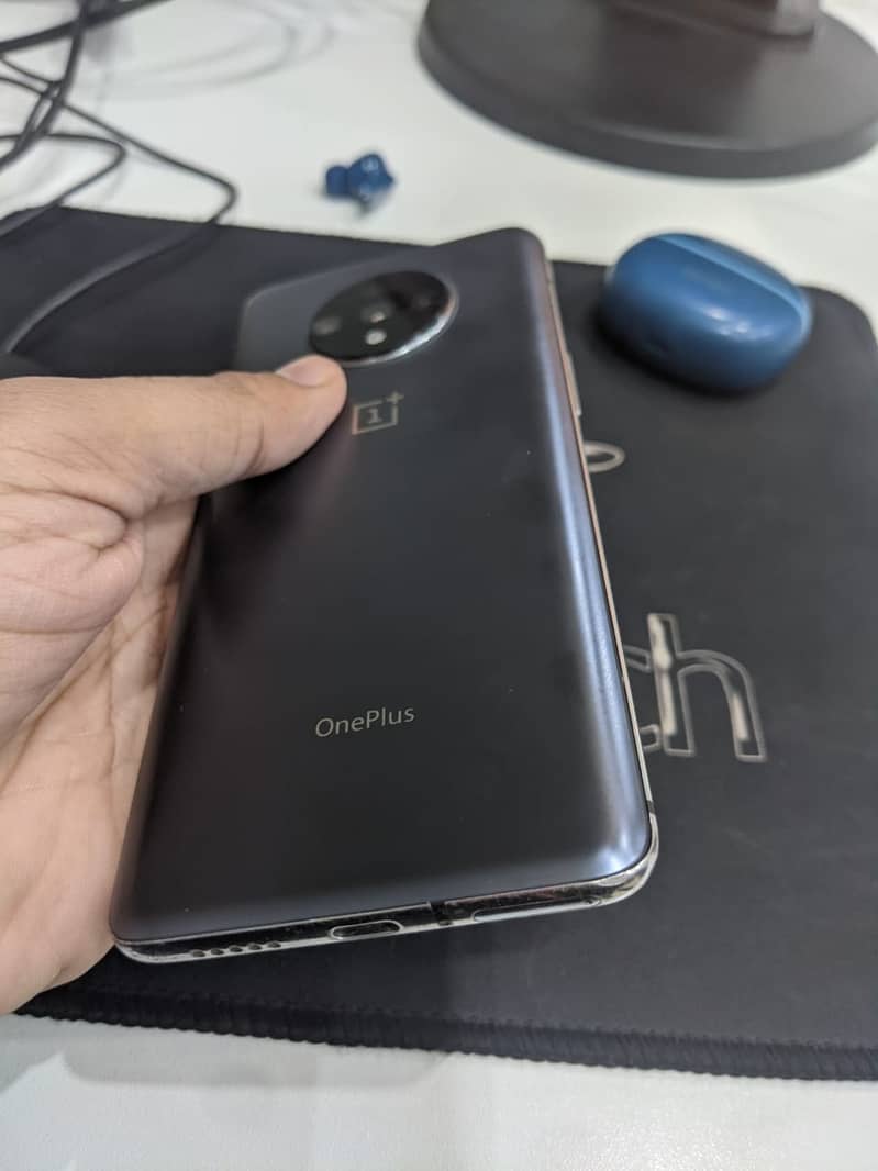 One Plus 7T 2