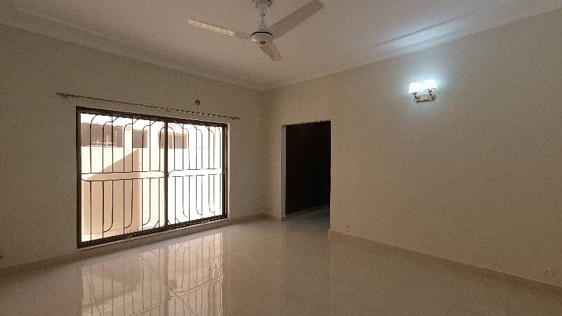 Ready To Buy A House 17 Marla In Askari 10 - Sector F 16