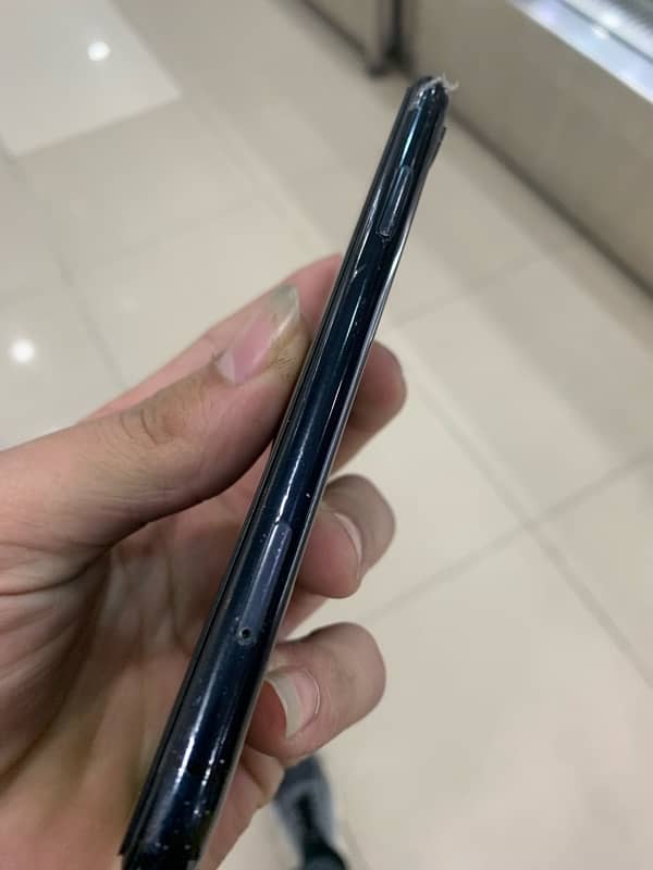 i phone xr for sale and exchang possible 0