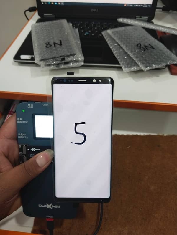 Samsung Galaxy Note 8 original doted panels 4