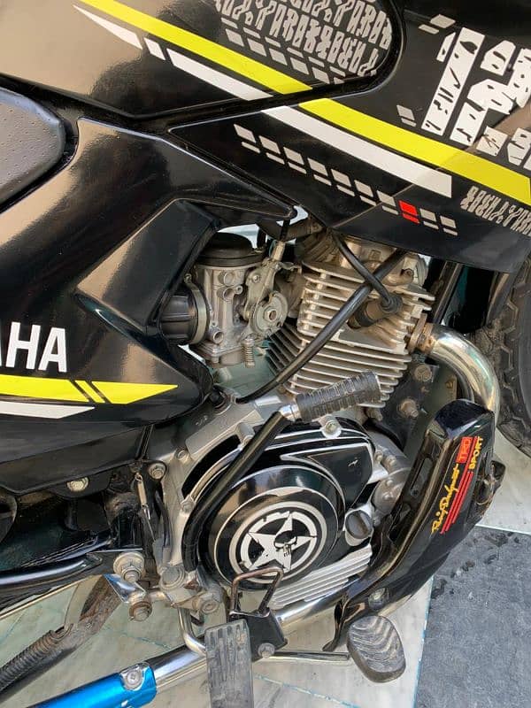 Yamaha Ybr fully modified 4