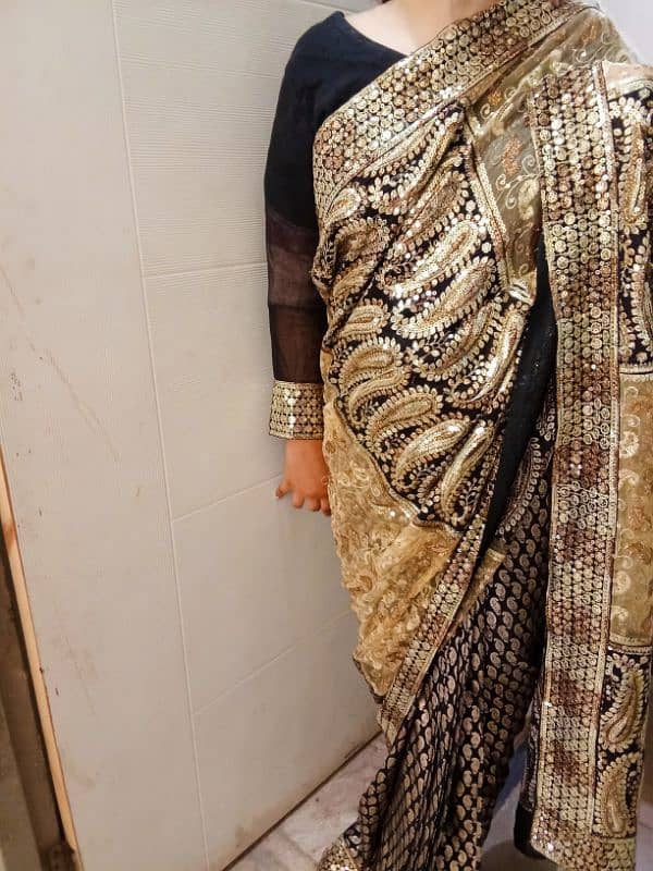 Full Sequence Black Saree 1