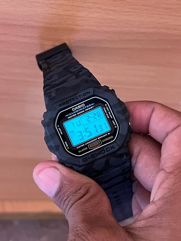 Casio G-Shock DW-5600 3