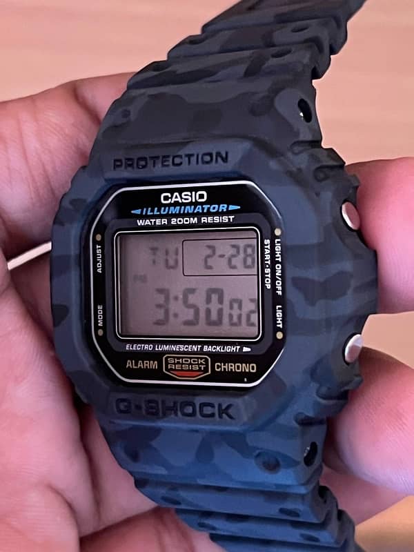 Casio G-Shock DW-5600 5