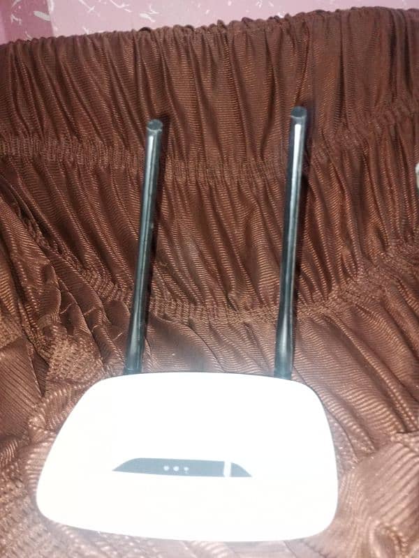 TP-LINK Router Like new Box pack 4