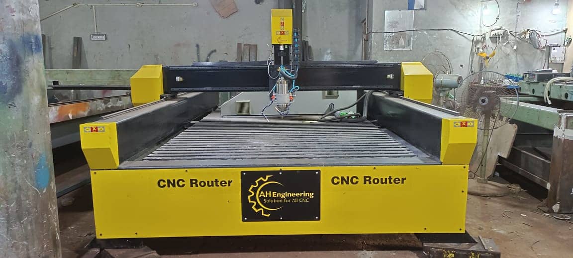 CNC Wood Machine/Laser Cutting Machine/CNC Machine 5