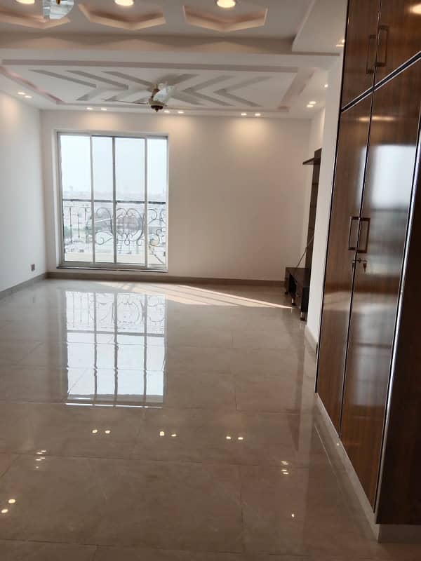 Ready To Move, 1 Bedroom Apartment For Sale In  Dream Gardens  Lahore. 22