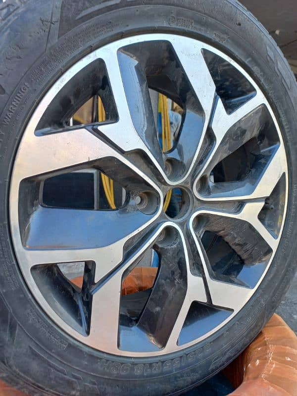 KIA sportage Alloy Rim 18" 1