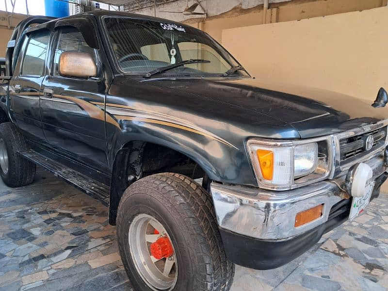 Toyota Hilux 1992 5