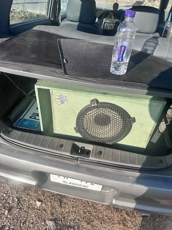 car speaker with amplifier 2