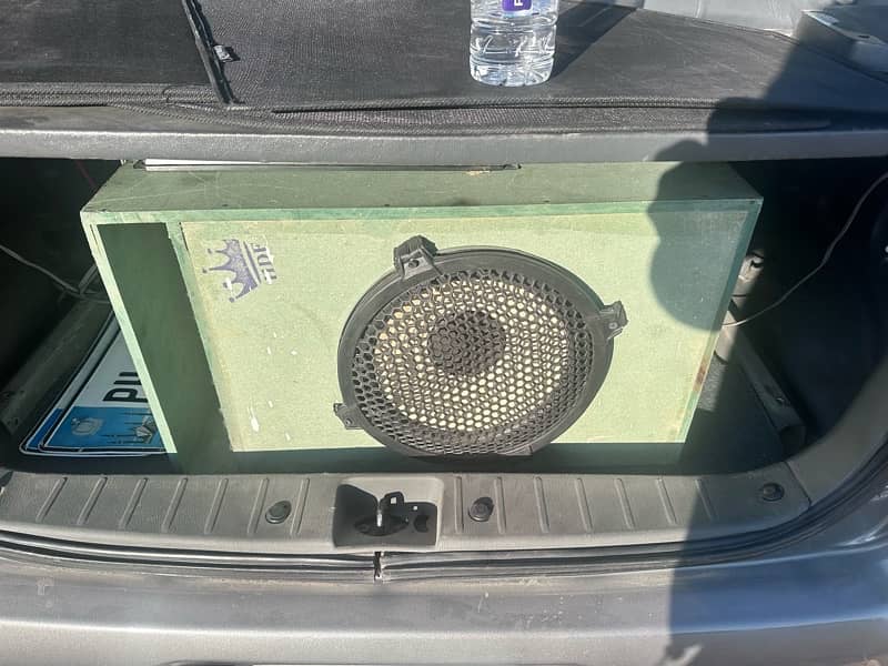 car speaker with amplifier 3