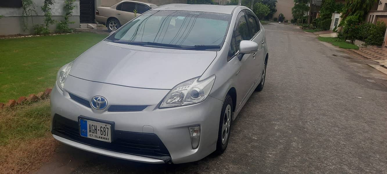 Toyota Prius 2013 Total Genuine. 2