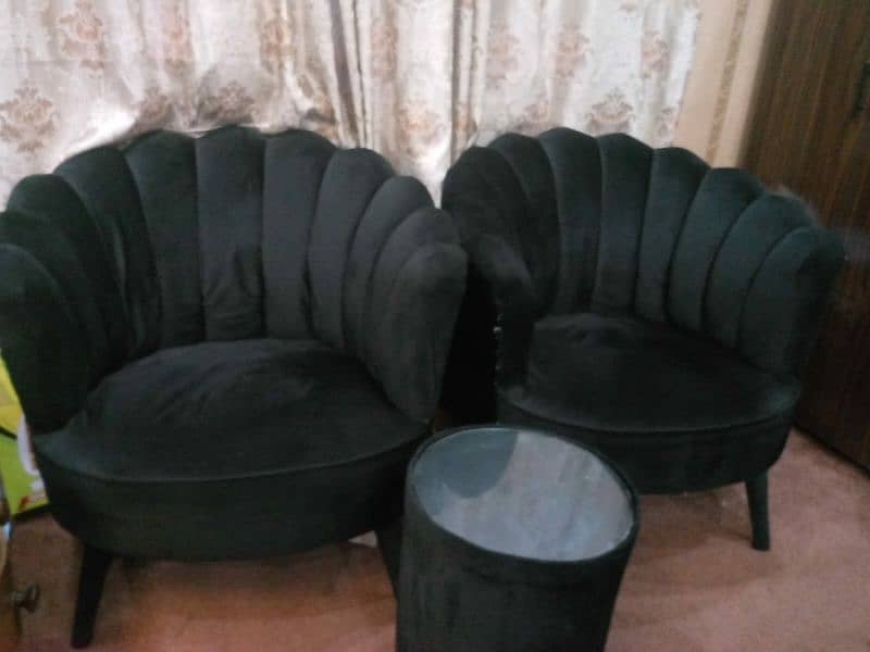 Room sofa chair tabel 1