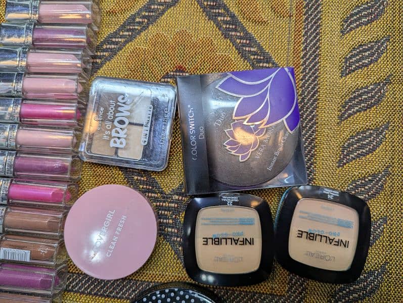 Branded Makeup for Sale (per piece 1000) 4