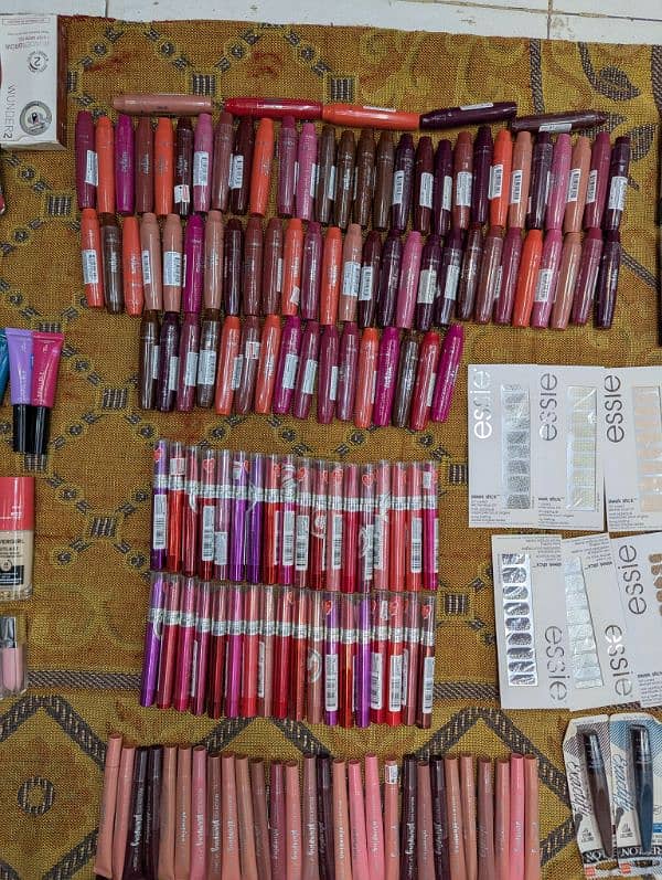 Branded Makeup for Sale (per piece 1000) 7