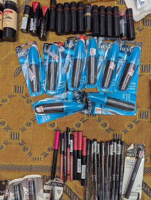 Branded Makeup for Sale (per piece 1000) 11