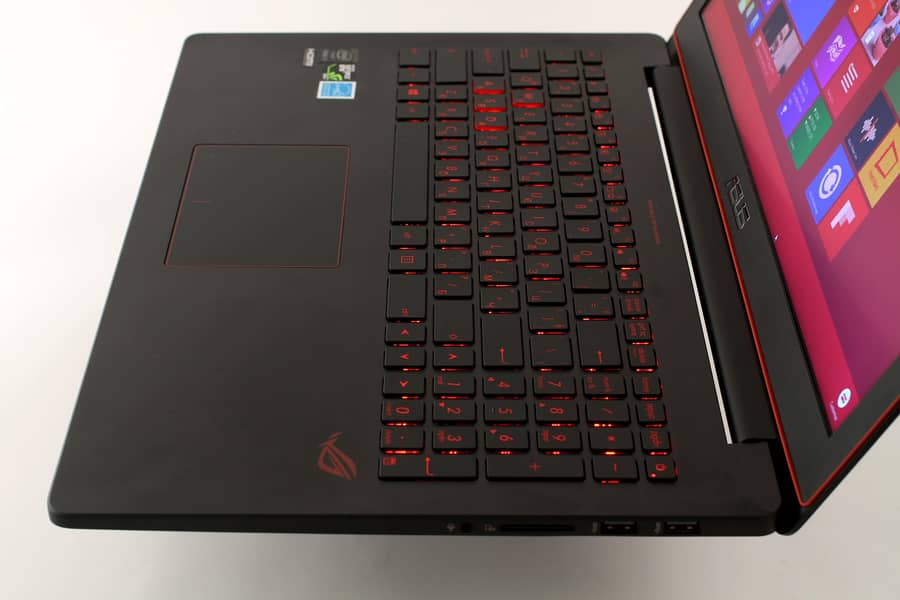 ASUS ROG GAMING REPUBLIC OF GAMMERS NUMBER 03248484580 1