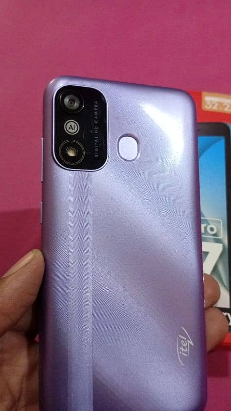 Itel P17 pro slightly used 2/32 1