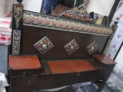 new condition bed without matres