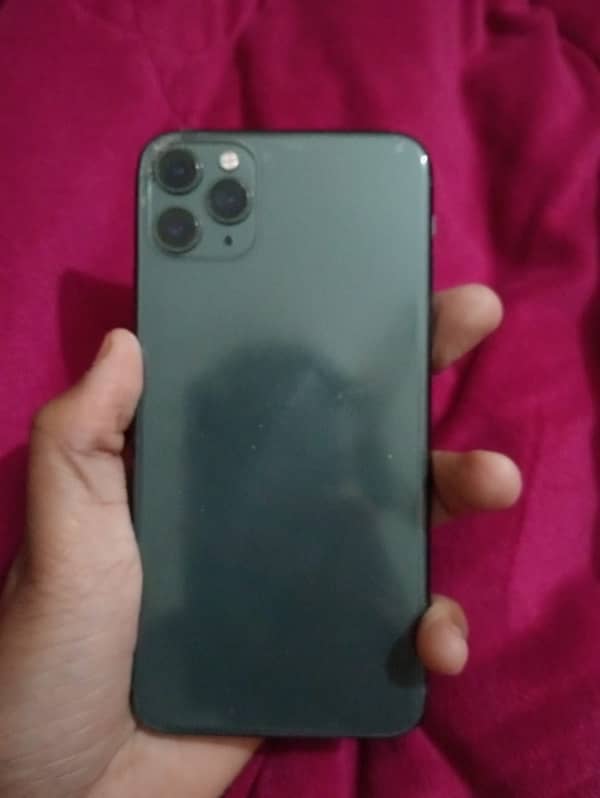 iPhone 11 Pro Max 0